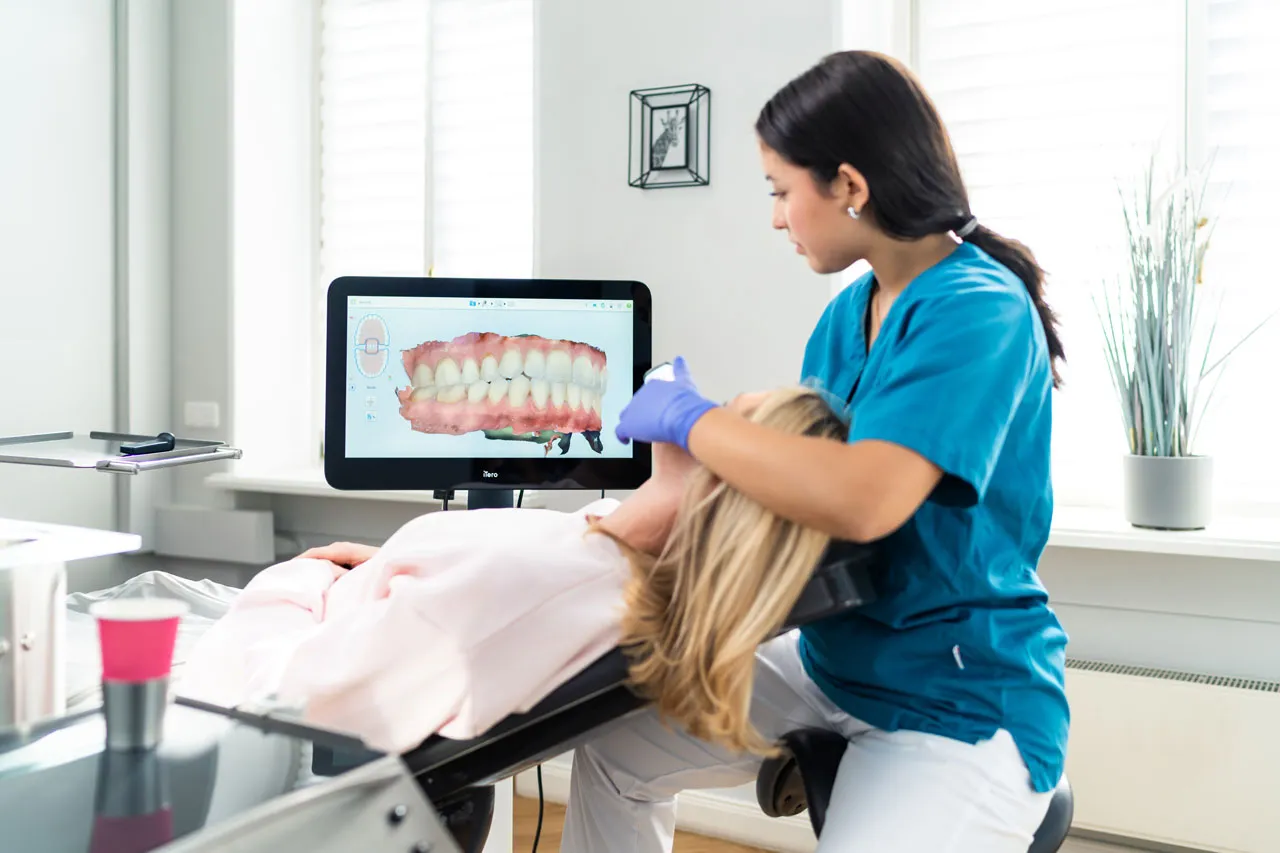 Intraoraler Scanner iTero für digitale Abformung